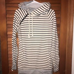 Striped sweatshirt with hood